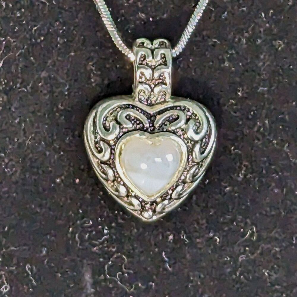 Heart Necklace Silver Tone Snake Chain